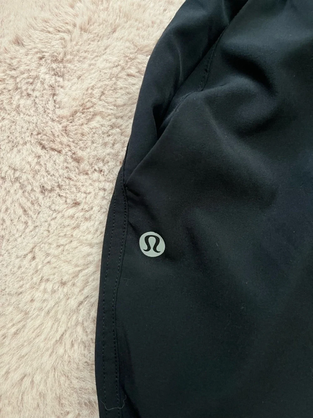 Lululemon Stretch High-Rise Jogger 25